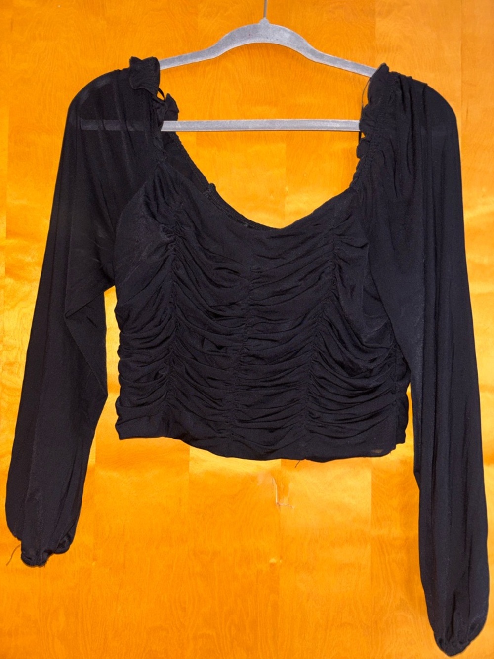Kirious Black Ruched Long-Sleeve Crop Top